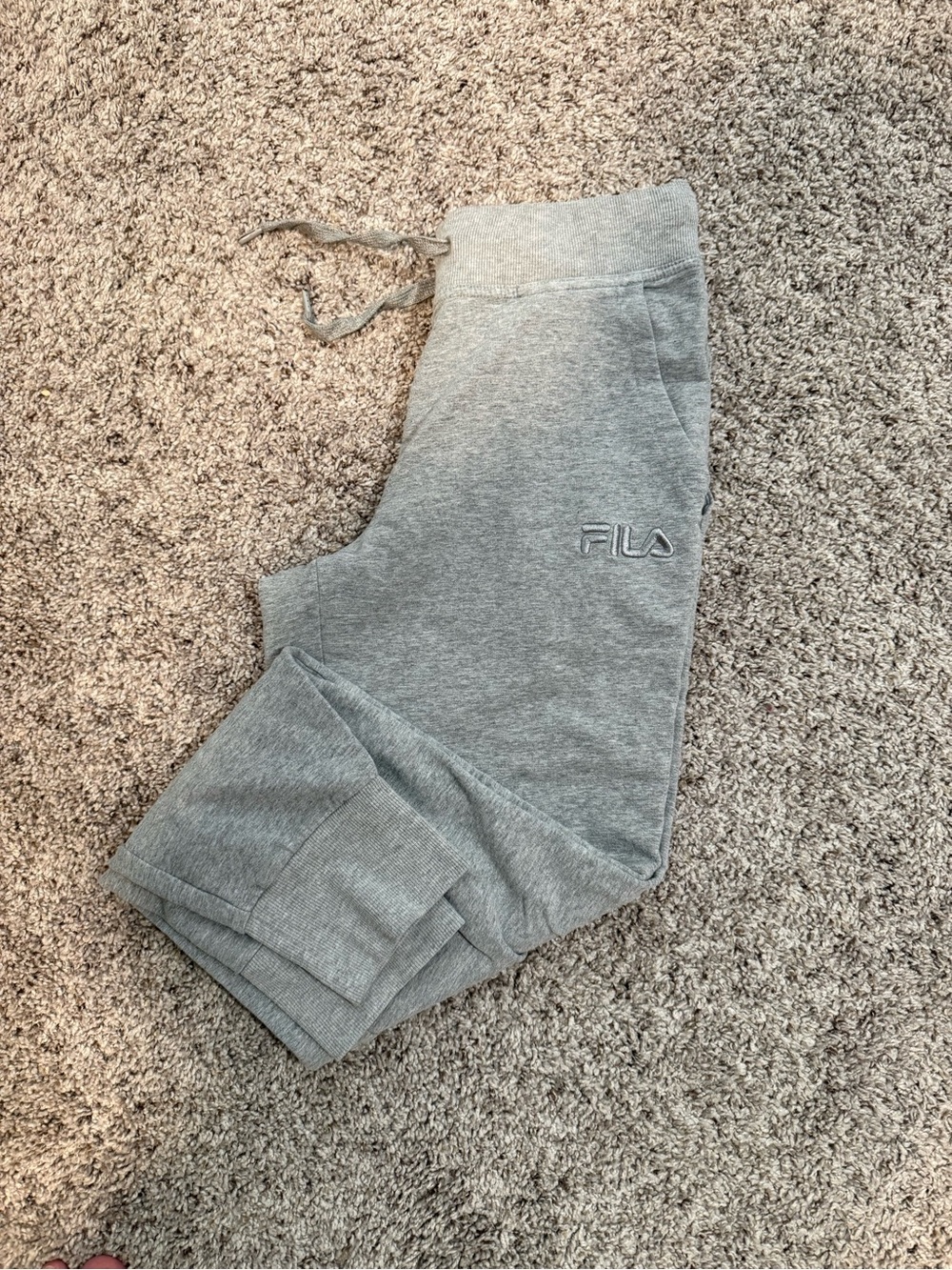 Fila women’s Heather Gray Jogger Sweatpants